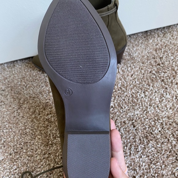 Heeled Booties - Picture 5 of 5